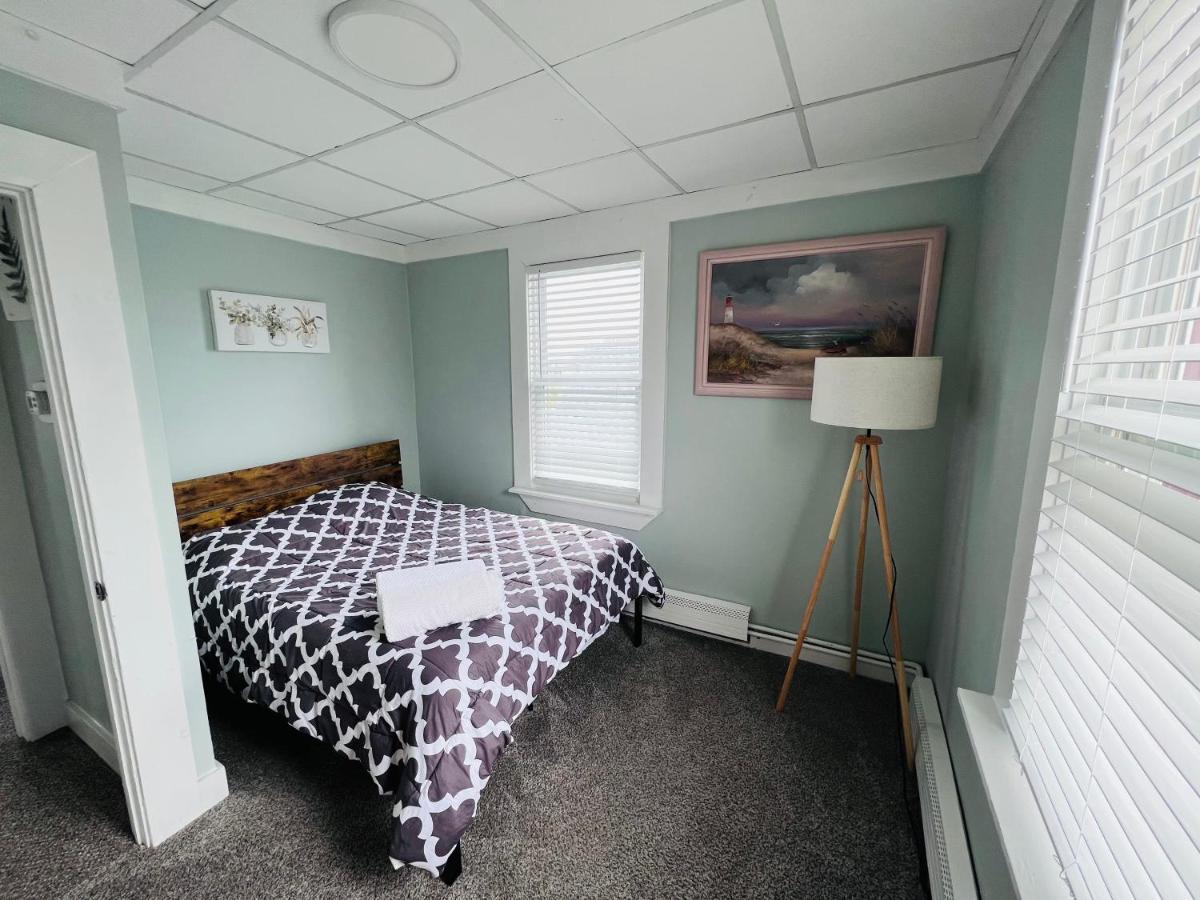 Entire Lovely 3 Bedroom, 2 Bathroom Apartment! 1 Block To The Beach And Boardwalk! Wildwood Bagian luar foto