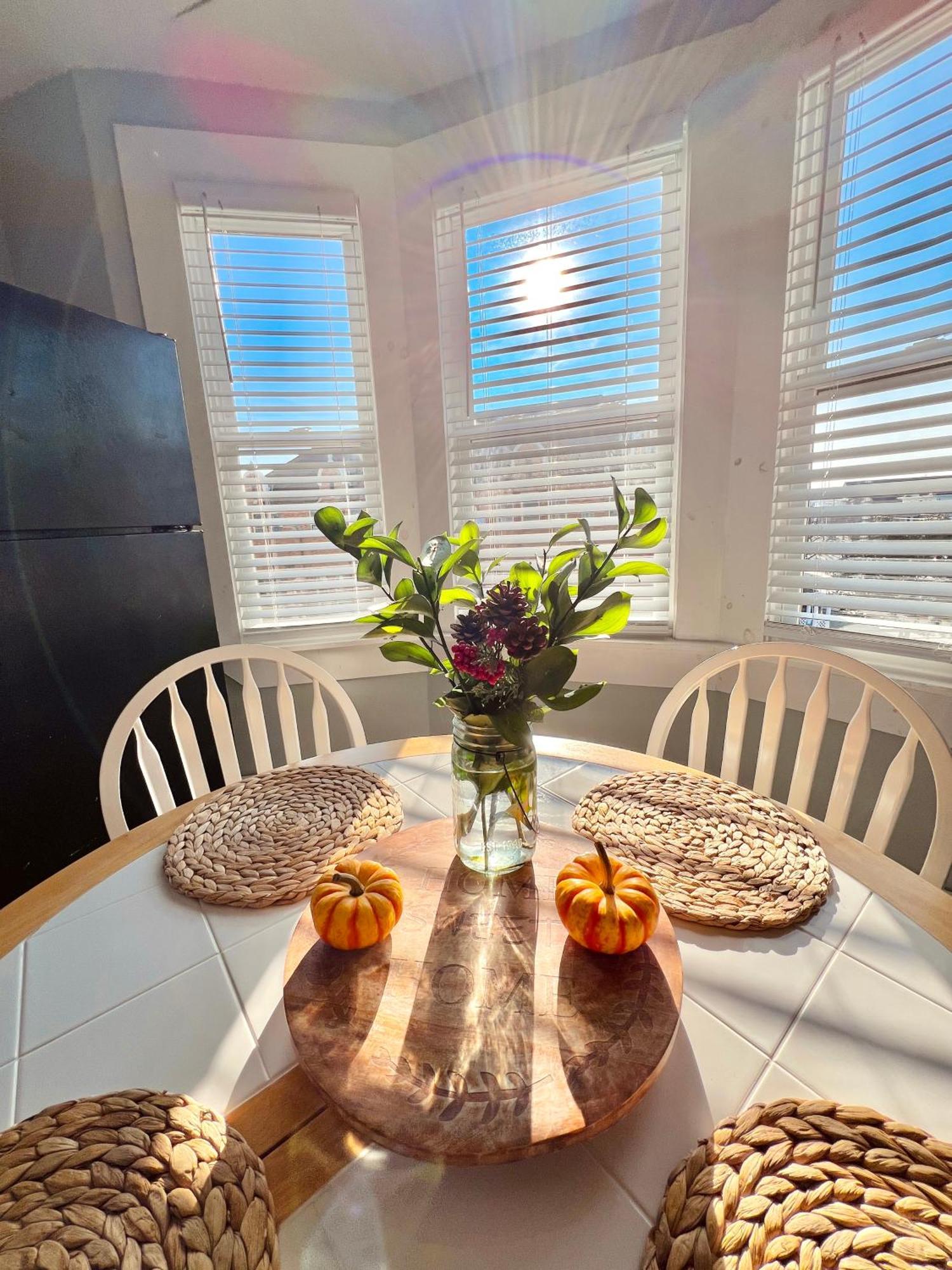 Entire Lovely 3 Bedroom, 2 Bathroom Apartment! 1 Block To The Beach And Boardwalk! Wildwood Bagian luar foto
